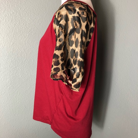 Red V-Neck Tee - Picture 4 of 6